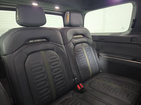 Used 2024 Rivian R1S Adventure Dual AWD/4WD image 25