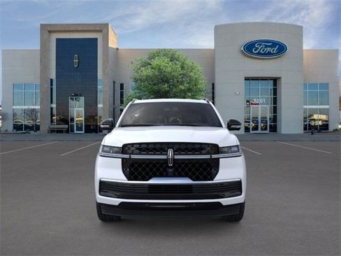 New 2025 Lincoln Navigator L Reserve w/ Jet Appearance Package image 6