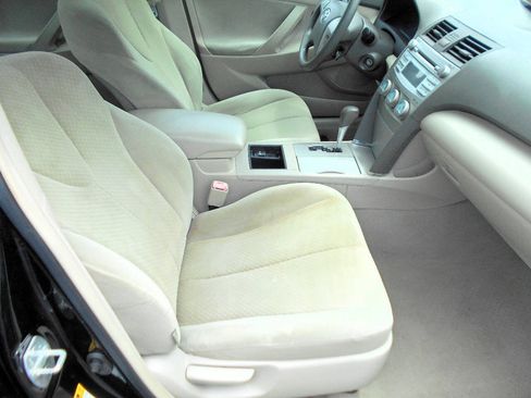 Used 2008 Toyota Camry LE FWD image 20