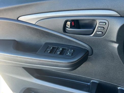 Certified 2022 Honda Pilot TrailSport image 20