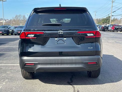 New 2026 Toyota Grand Highlander XLE AWD/4WD image 3