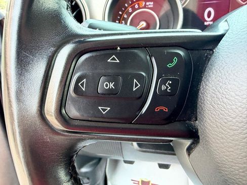 Used 2018 Jeep Wrangler Unlimited Sport S AWD/4WD image 26