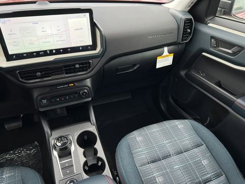 New 2025 Ford Bronco Sport Heritage w/ Convenience Package image 35