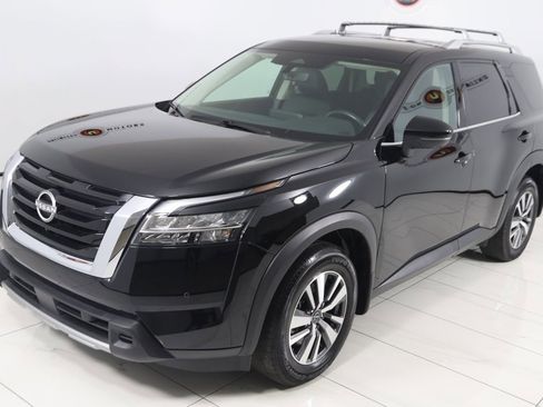 Used 2023 Nissan Pathfinder SL image 22
