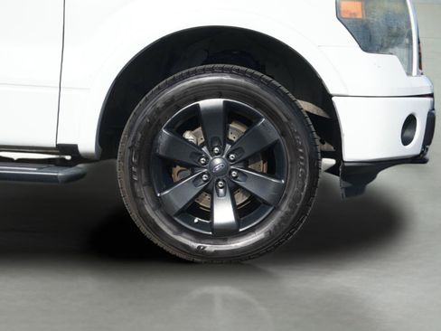 Used 2013 Ford F150 FX4 w/ Luxury Equipment Group AWD/4WD image 4