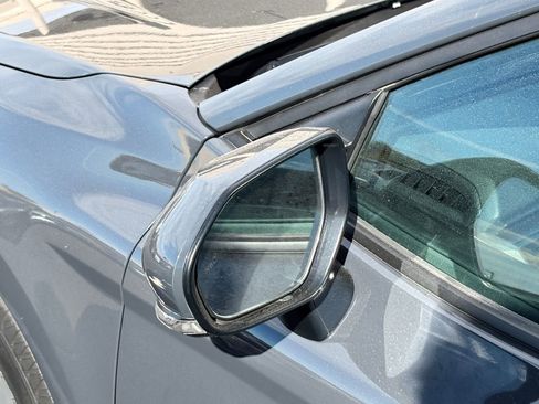 Used 2025 Toyota Camry LE image 9