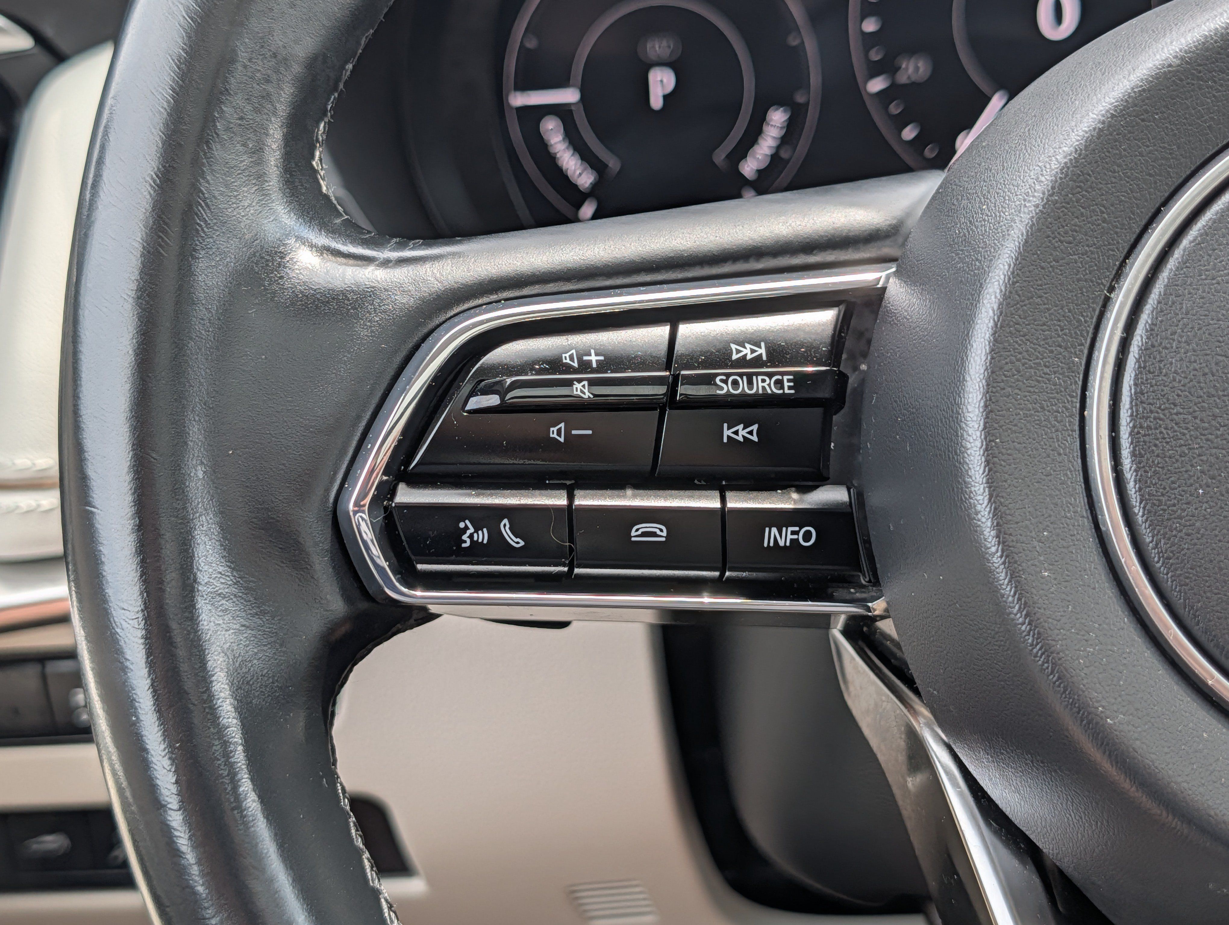 Used 2024 MAZDA CX-90 Plug-In Hybrid w/ Premium Plus AWD/4WD image 31