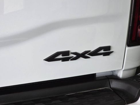 Used 2021 RAM 3500 Big Horn w/ Level B Equipment Group AWD/4WD image 14