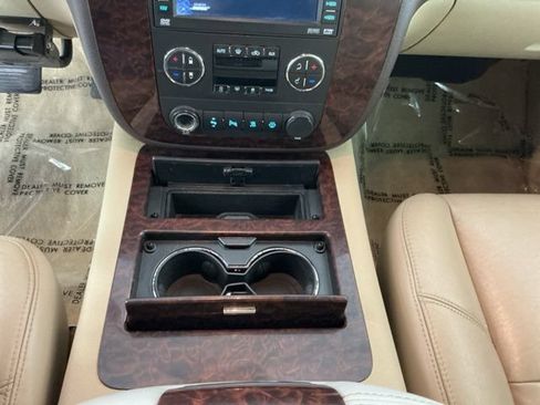 Used 2007 GMC Yukon Denali AWD/4WD image 14