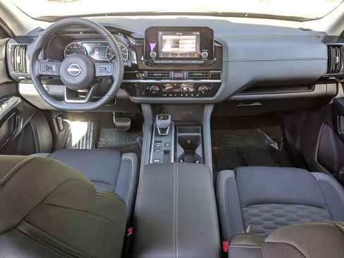 New 2025 Nissan Pathfinder SV image 23