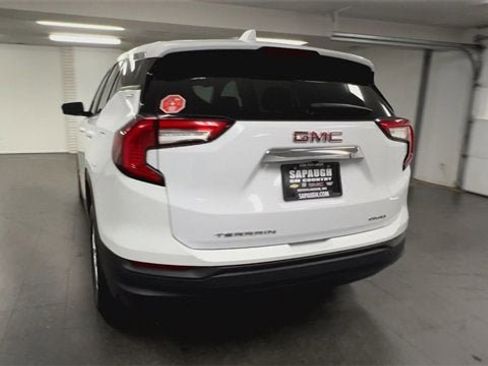 Certified 2024 GMC Terrain SLE image 7
