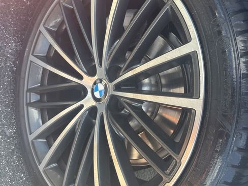 Used 2023 BMW 530i w/ Convenience Package RWD image 10