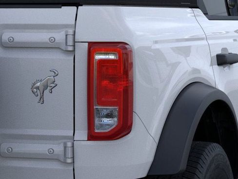 New 2025 Ford Bronco 4-Door image 23
