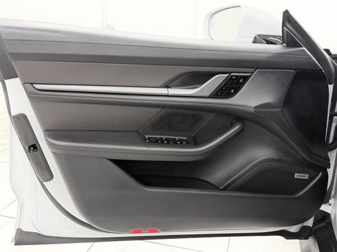 Certified 2021 Porsche Taycan Turbo S AWD/4WD image 32
