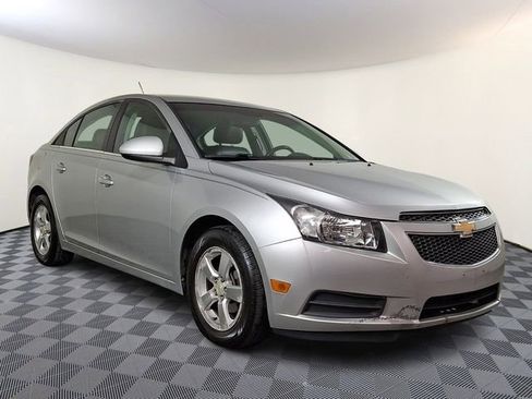 Used 2011 Chevrolet Cruze LT image 1