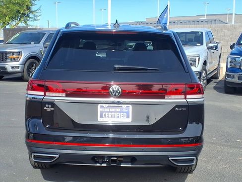 Used 2024 Volkswagen Atlas SE image 5