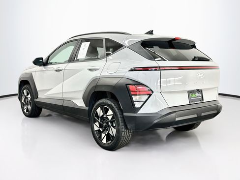 Used 2025 Hyundai Kona SEL AWD/4WD image 5