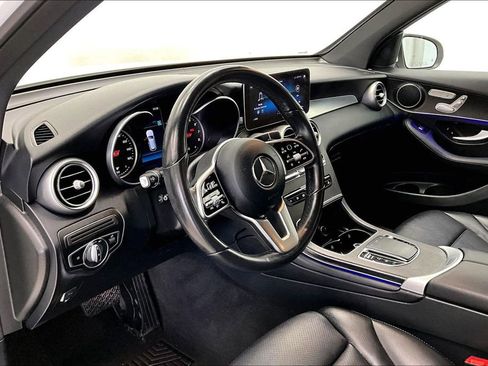 Used 2021 Mercedes-Benz GLC 300 4MATIC image 13