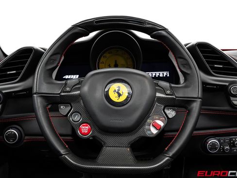 Used 2017 Ferrari 488 Spider RWD image 31