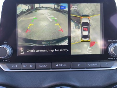 New 2025 Nissan Sentra SR w/ SR Premium Package image 31