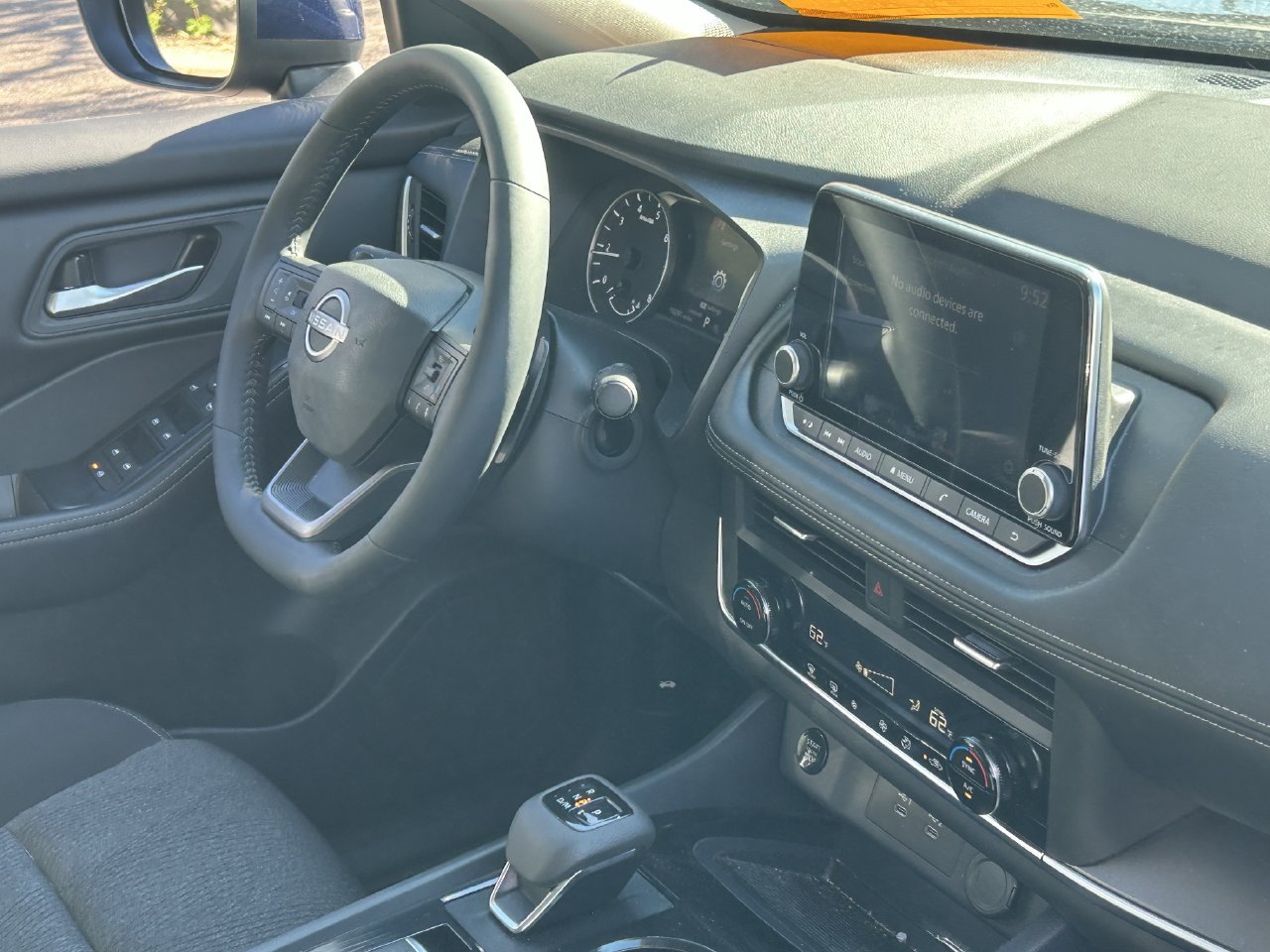 Used 2026 Nissan Rogue SV FWD image 10