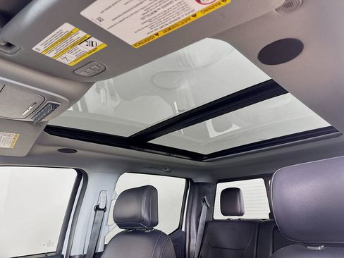 Used 2025 Ford F350 Lariat w/ Lariat Ultimate Package image 22