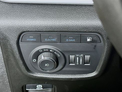 Used 2022 Jeep Grand Cherokee Limited 4xe AWD/4WD image 17