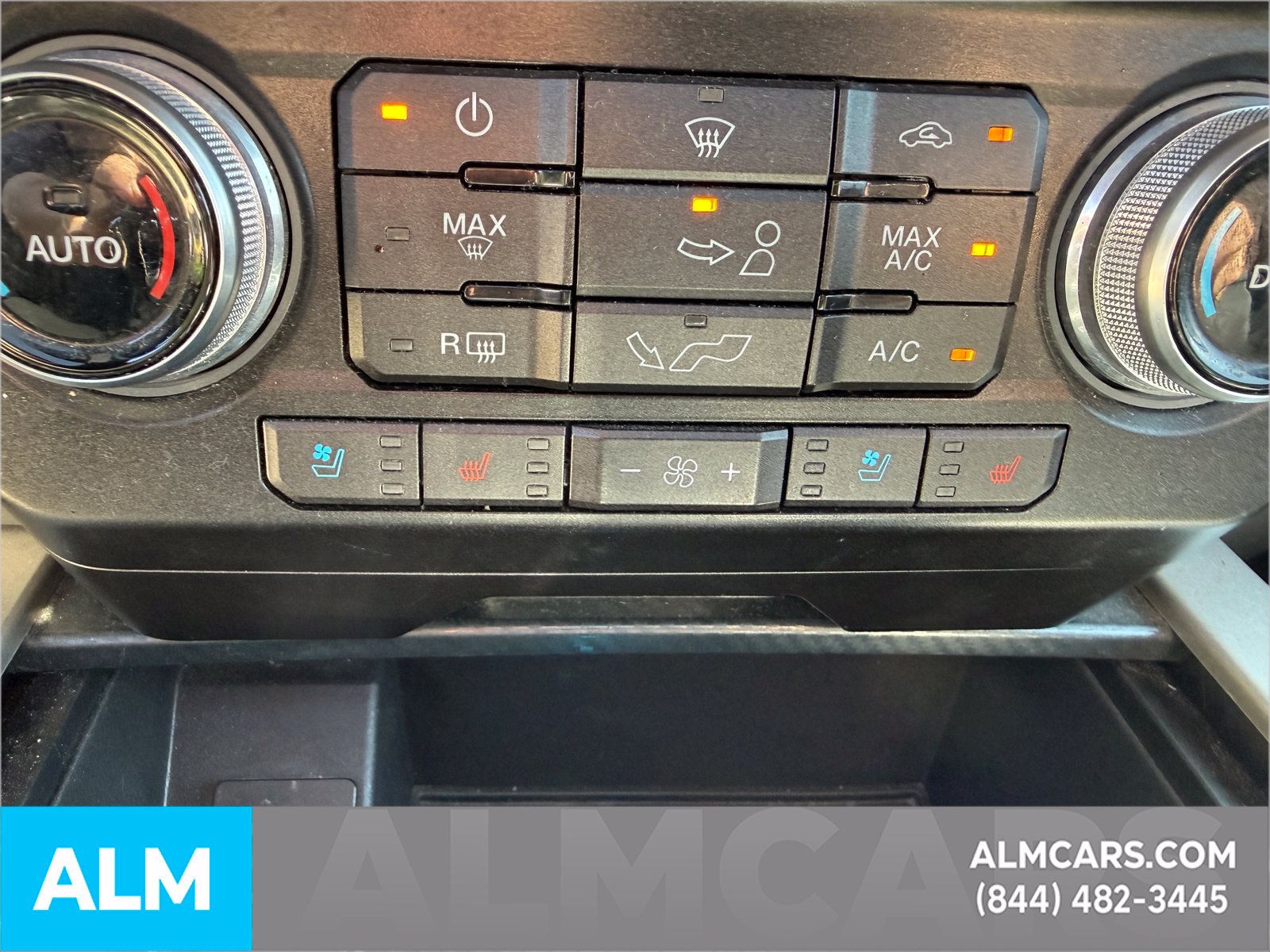 Used 2019 Ford F150 Lariat w/ Equipment Group 502A Luxury AWD/4WD image 26