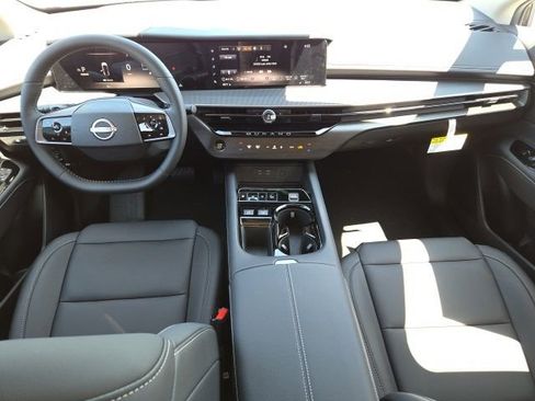 Certified 2025 Nissan Murano SV w/ Cargo Package image 12