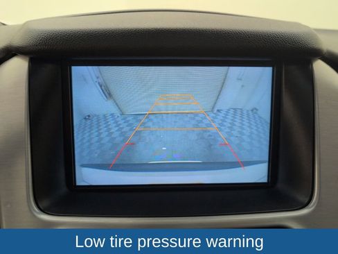 Used 2015 GMC Yukon SLT w/ Open Road Package image 32