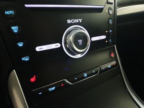 Used 2017 Ford Edge Titanium AWD/4WD image 17