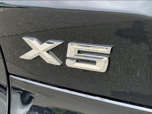 Used 2023 BMW X5 xDrive40i w/ Premium Package AWD/4WD image 18