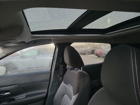 New 2026 Nissan Kicks SV w/ SV Premium Package FWD image 8