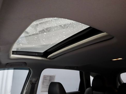 Used 2017 Acura MDX SH-AWD w/ Technology Package image 26