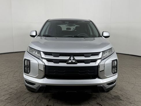 Used 2021 Mitsubishi Outlander Sport ES image 2