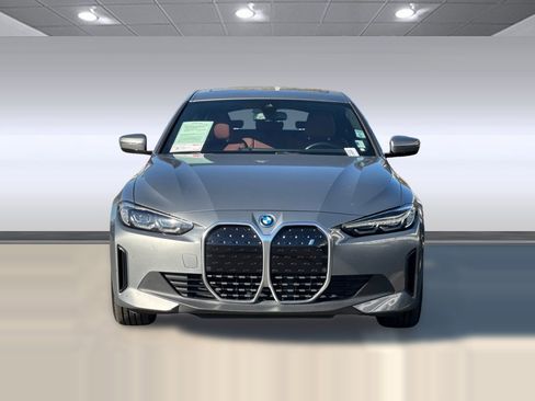 Used 2023 BMW i4 eDrive35 w/ Premium Package image 5