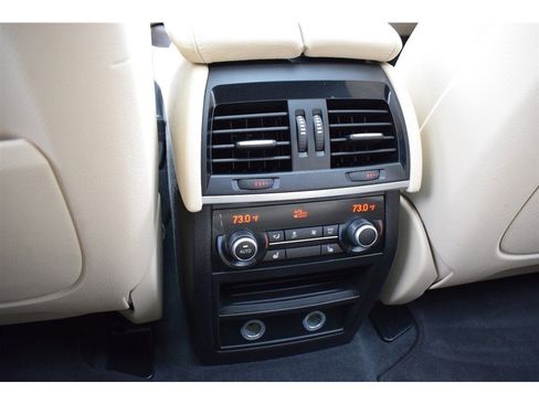 Used 2017 BMW X5 xDrive40e image 26