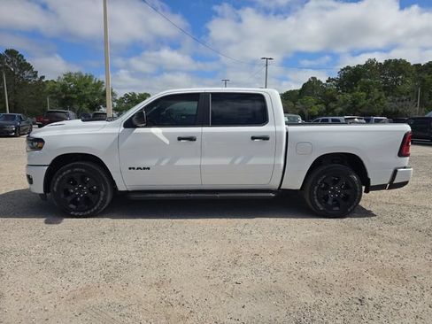New 2026 RAM 1500 Express AWD/4WD image 6