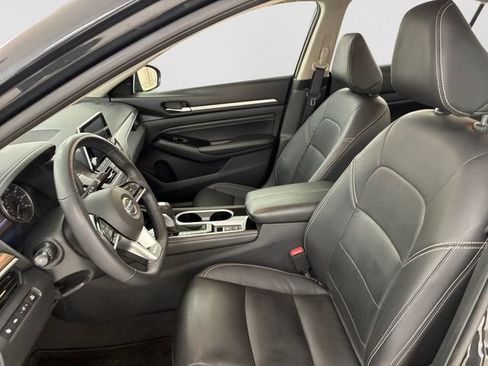 Used 2021 Nissan Altima 2.5 SL FWD image 12