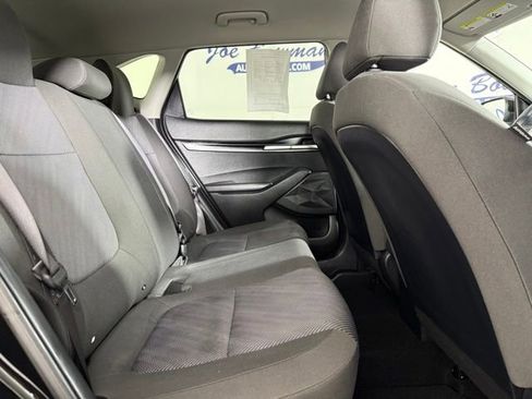 Used 2021 Kia Seltos LX image 17