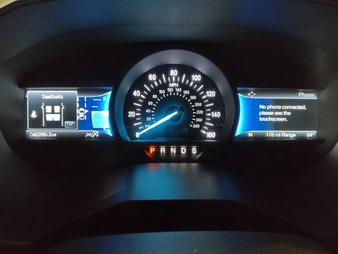 Used 2024 Ford Edge SEL image 23