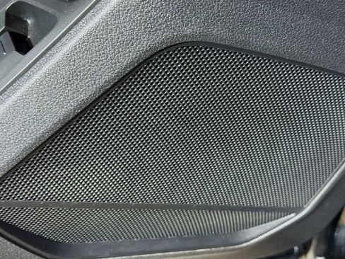 Used 2022 Audi Q3 2.0T Premium w/ Convenience Package image 21