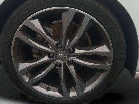 Used 2020 Chevrolet Malibu Premier image 19