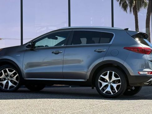 Used 2017 Kia Sportage SX image 6