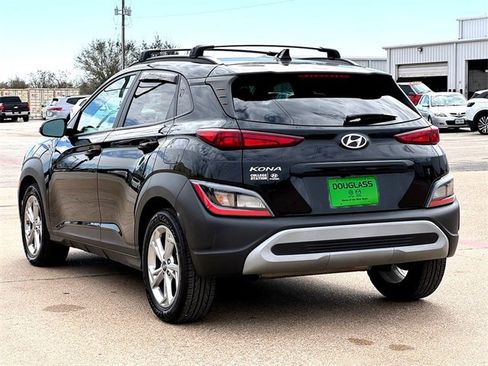 Used 2022 Hyundai Kona SEL w/ Cargo Package image 6