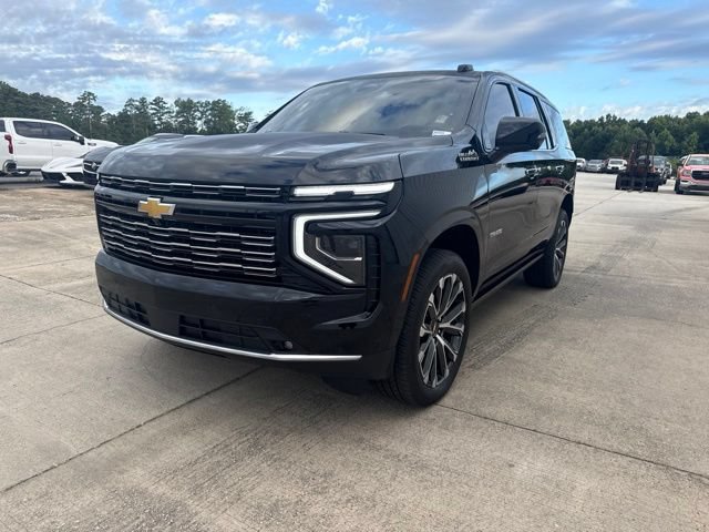 Used 2025 Chevrolet Tahoe High Country AWD/4WD image 1