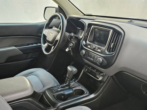 Used 2019 Chevrolet Colorado W/T w/ WT Convenience Package image 10
