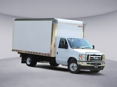 New 2025 Ford E-350 and Econoline 350 Super Duty w/ Driver's Safety Package