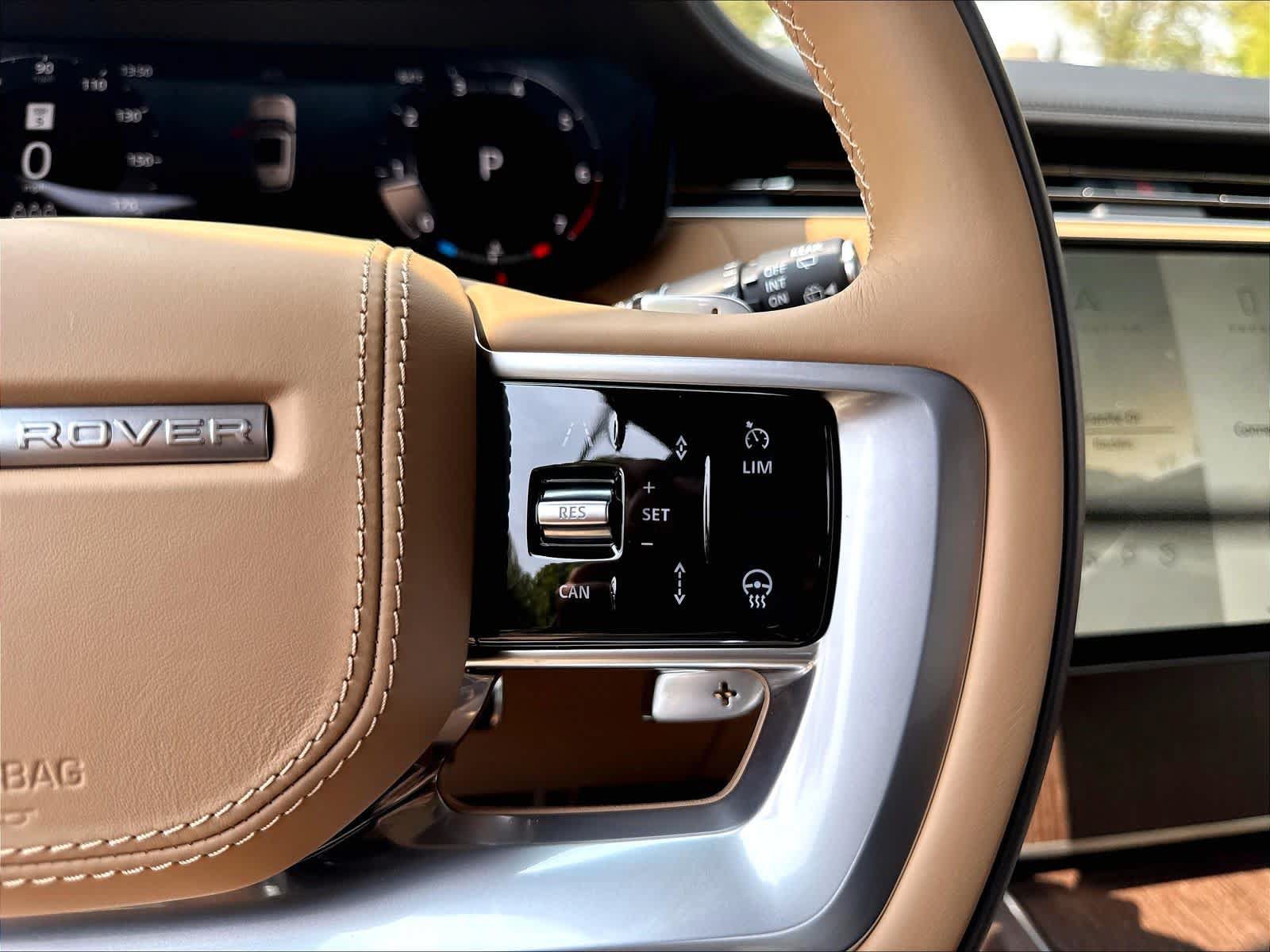 New 2026 Land Rover Range Rover SE AWD/4WD image 18