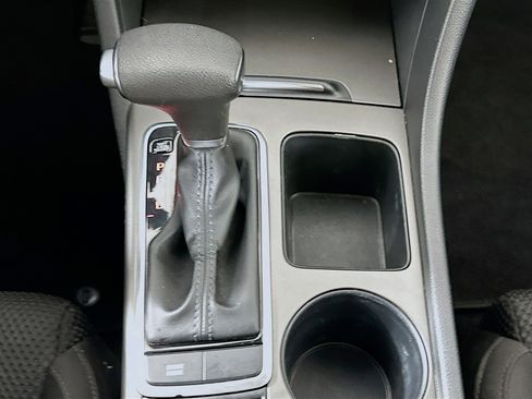 Used 2020 Kia Optima LX image 24